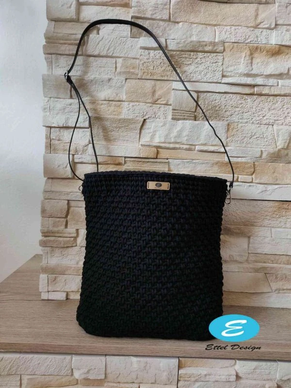 Kabelka: Premium